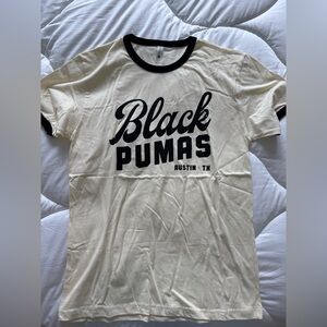 Black Pumas Tour ringer t Shirt size medium